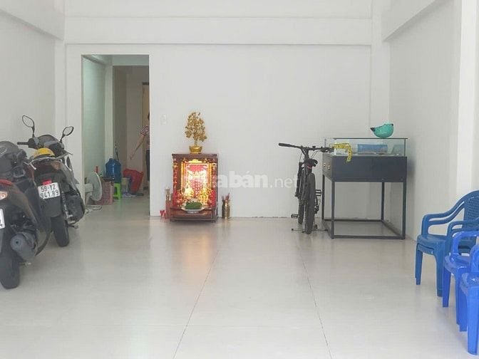 Cho thuê nhà Mặt  Phố Lê Hồng Phong, Phường Chợ Quán, TP. Hồ Chí Minh