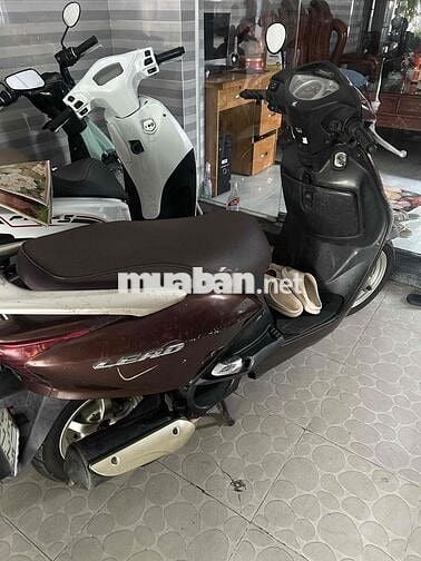 Honda Lead màu Nâu