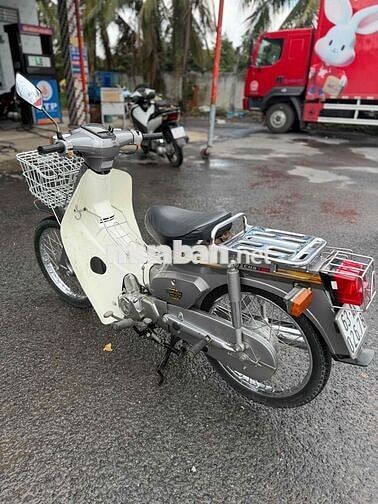 CUBINDONA 50C Xám 10000 km