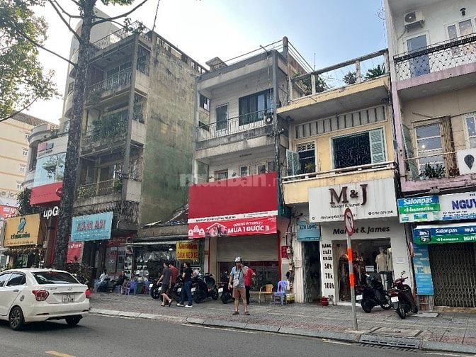 Cho thuê nhà mặt tiền Trần Quang Khải, Quận 1: 4.8m x 27m, trệt, 2 lầu