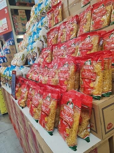 CỬA HÀNG THANH TRUC cần tuyển: 