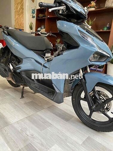 Honda Air Blade Xanh