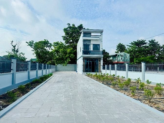 BÁN GẤP NHÀ VƯỜN 500M2 Ở XÃ TÂN PHÚ TRUNG, GIÁ CỰC TỐT 