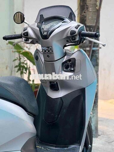 Honda Lead 125 4val PBĐB 2023 Bạc