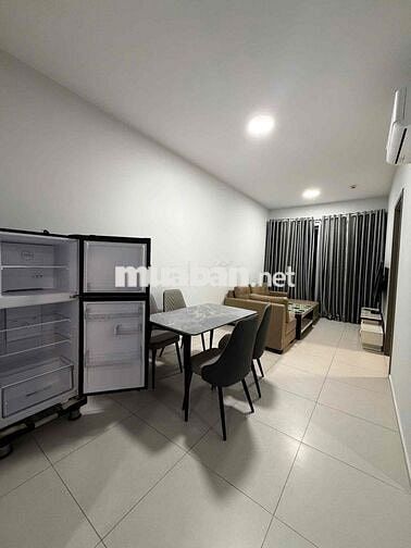 Bán nhanh 2PN Full nội thất. Giá 2,7 tỷ (102%). LH Hương Xem nhà