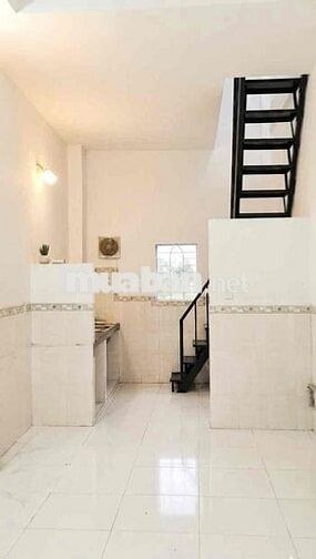 CHÍNH CHỦ BÁN NHÀ 1 TRỆT 1 LỬNG 1 LẦU – GẦN CHUNG CƯ PICITY