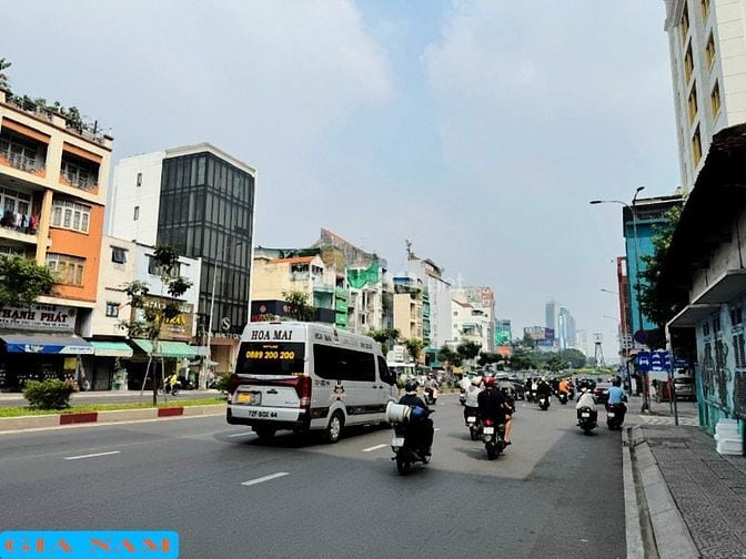 BÁN NHÀ GÓC 2 MẶT TIỀN : 64 ĐIỆN BIÊN PHỦ - P. ĐA KAO - Q. 1 - TPHCM