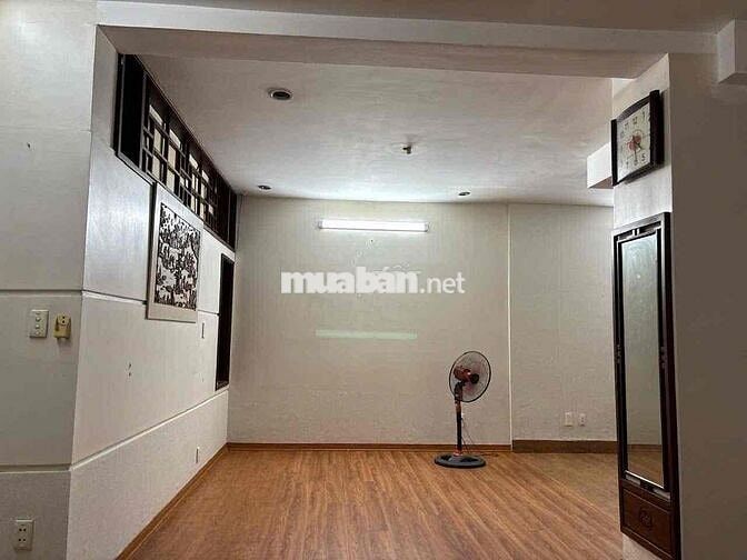 Căn hộ tầng 1, vừa ở vừa kinh doanh