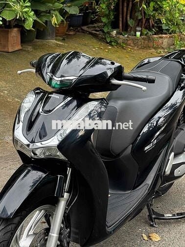 Honda SH 150i 2021 đen bóng xe zin 9 chủ