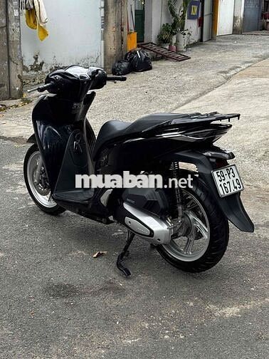 Honda SH 150i 2021 đen bóng xe zin 9 chủ
