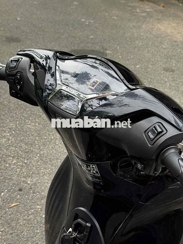 Honda SH 150i 2021 đen bóng xe zin 9 chủ