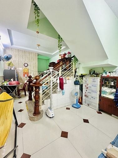 NGAY ĐẦM SEN Q11 , HXH THÔNG , 60m2 4 TẦNG , SỔ A4 CHỈ 7.250 TỶ
