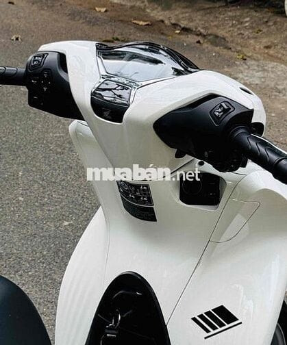 Honda SH 125i 2025 Trắng pasda siêu lướt