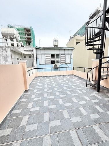 CHO THUÊ NHÀ MẶT TIỀN PHAN HUY THỰC, QUẬN 7
