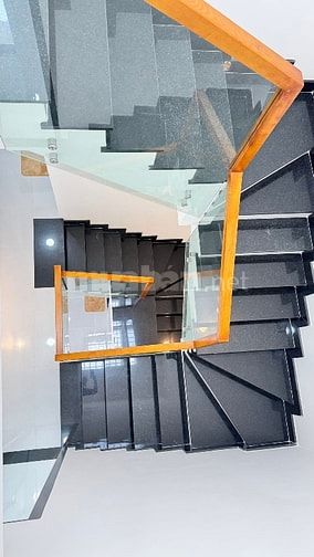 Nhà mới 3.1x14m 1 trệt 2 lầu st 3PN 3WC hẻm / Lý Thánh Tông - Giá 5.85