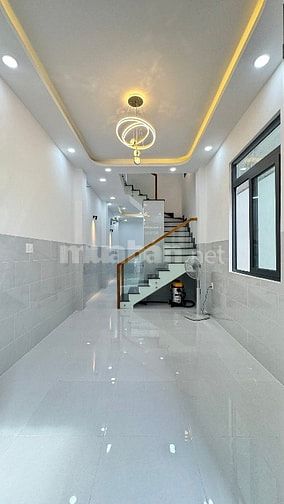 Nhà mới 3.1x14m 1 trệt 2 lầu st 3PN 3WC hẻm / Lý Thánh Tông - Giá 5.85