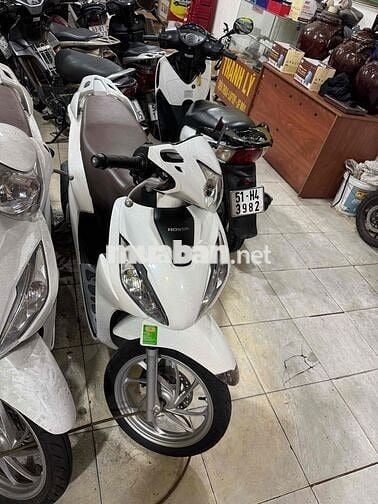 Honda Vision Trắng đã qua sử dụng