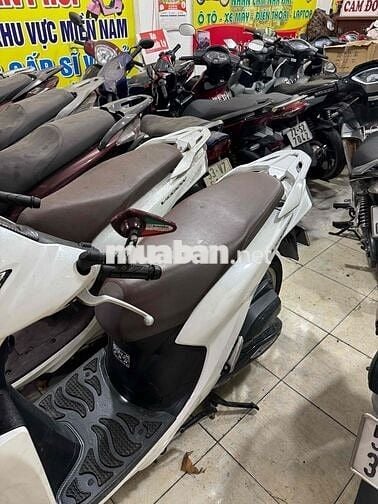 Honda Vision Trắng đã qua sử dụng