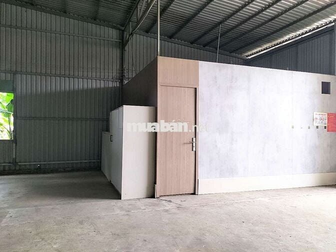 XƯỞNG 350m2 - CÓ VĂN PHÒNG - HÓC MÔN 