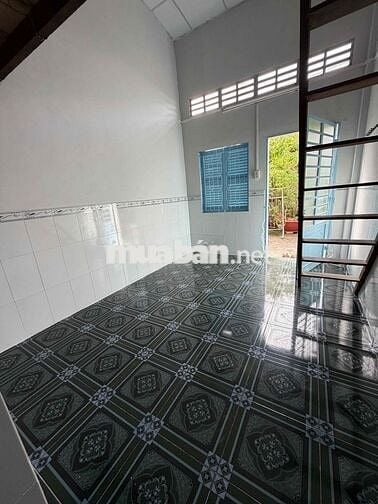 CHO THUÊ PHÒNG TRỌ CÓ GÁC HẺM ĐƯỜNG 3/2 GẦN TRẦN HOÀNG NA