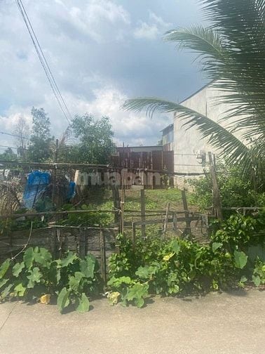 BÁN ĐẤT NỀN 4×20 – 450 TRIỆU – VỊ TRÍ VÀNG GẦN KCN & CHỢ – RA QL51