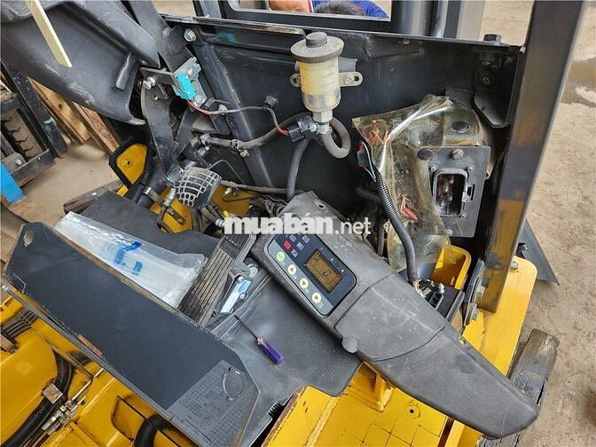 KỸ THUẬT VIÊN SỬA CHỮA XE NÂNG [ĐIỆN Ô TÔ]
