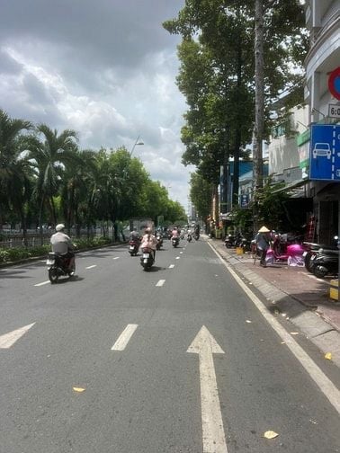 Bán Nhà 2 Mặt Tiền đường 3/2, P.12 Quận 11