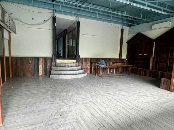 CHO THUÊ NHÀ TRẦN QUỐC HOÀN (256M2), QUẬN TÂN BÌNH