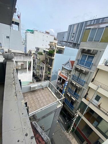 CHO THUÊ NHÀ 2MT ĐƯỜNG 3 THÁNG 2, P.12, Q.10, 70TR.