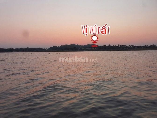Bán lô đất vị trí siêu đẹp ở Hồ Cầu Dầu. Lh 0906349383 Linh
