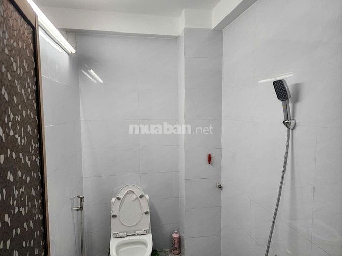 CHO THUÊ NHÀ NGUYÊN CĂN GẦN CHỢ TÂN BÌNH