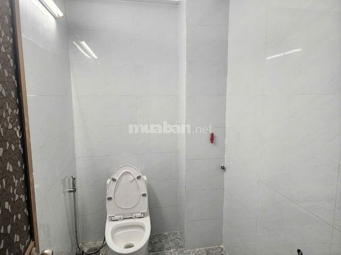 CHO THUÊ NHÀ NGUYÊN CĂN GẦN CHỢ TÂN BÌNH
