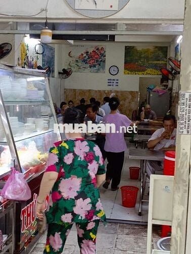 Sang gấp quán cơm đang đông khách, full đồ, vào bán ngay