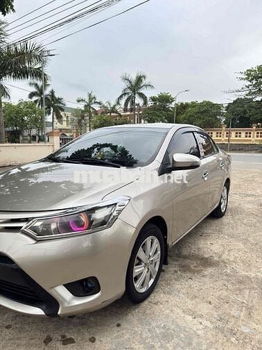 Toyota Vios 2015 Vàng cát