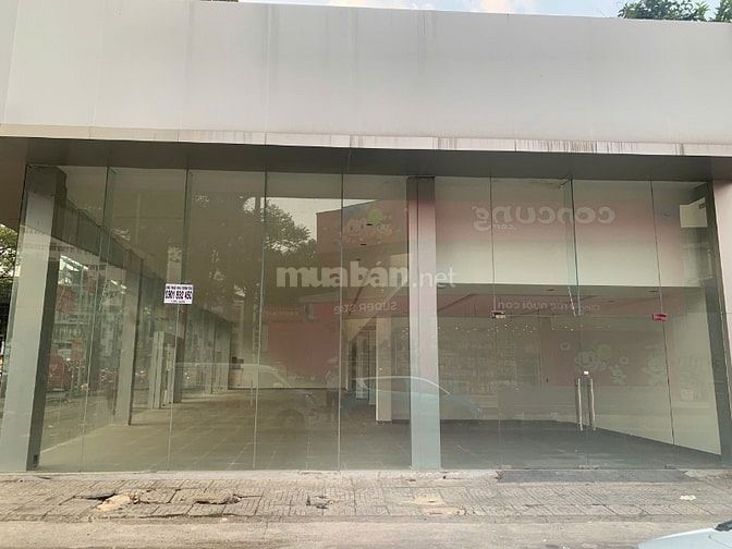 Bán nhà mặt tiền đường Lý Thường Kiệt Quận 5 - hợp đồng thuê 300 tr/th