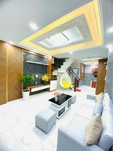 Nhà xịn giá mềm - Đường Cách Mạng Tháng Tám - Quận 3 - Giá 3,710 tỷ