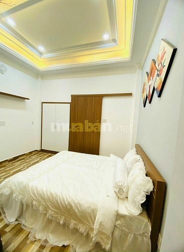 Nhà xịn giá mềm - Đường Cách Mạng Tháng Tám - Quận 3 - Giá 3,710 tỷ