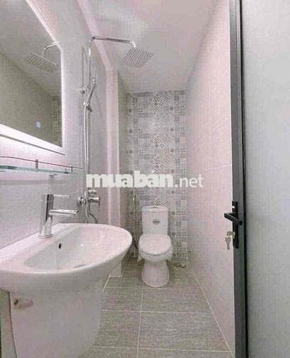 CHO THUÊ NHÀ MT HẺM MỚI ĐẸP 5PN ĐƯỜNG SỐ 28 P6 GÒ VẤP