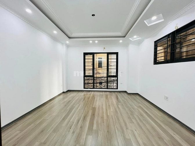 BÁN NHÀ 6 TẦNG LÔ GÓC_THANG MÁY_NGÕ THÔNG_PHỐ LÊ TRỌNG TẤN GIÁ 11.2 TỶ