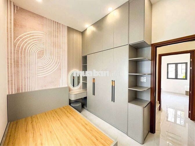 NHÀ ĐẸP Q7- HẺM ÔTÔ- 4x8m- 2 TẦNG- CHỈ 4 TỶ Nhỉnh