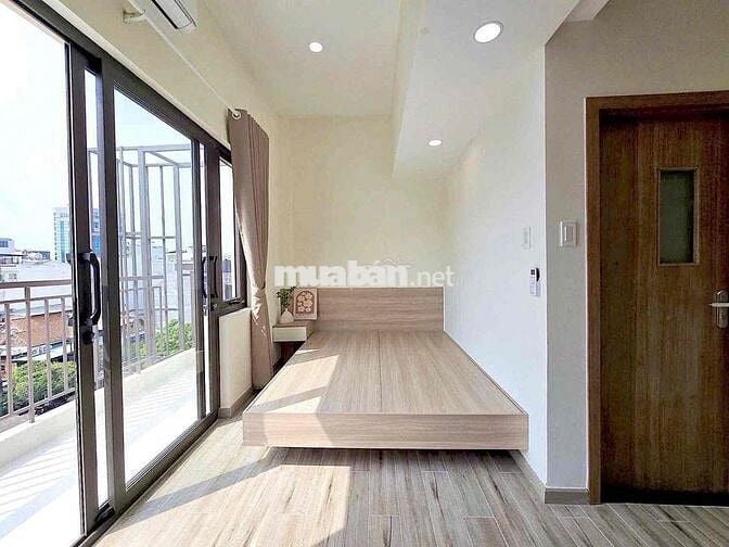 CHDV NGAY TRẦN HƯNG ĐẠO Q1- BANCONG- NHÀ MỚI