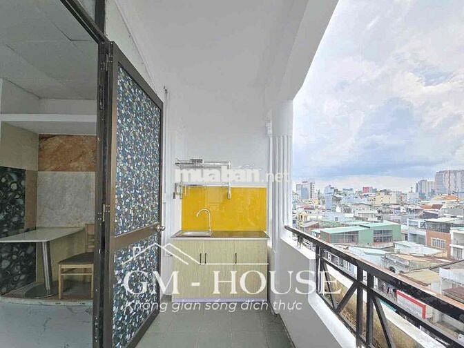 Phòng 30m2 có ban công bếp riêng ngay Xô Viết Nghệ Tĩnh BT