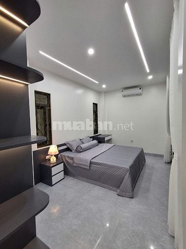 Tôi chính chủ, bán nhà 6 tầng, có thang máy. Đầu ngõ 181, Trần Phú,HĐ