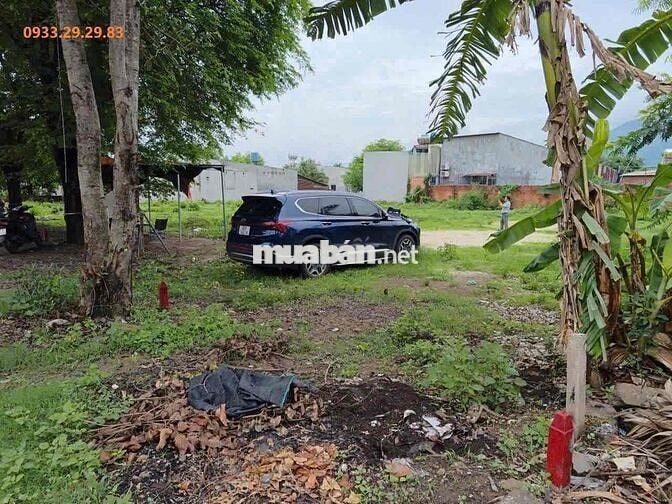 ĐẤT ĐẸP SAU LƯNG NHÀ THỜ SUỐI CÁT – NGANG 5.4M DÀI 34M, GIÁ TỐT ĐẦU TƯ