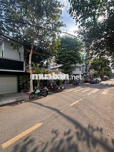 CHO THUÊ NHÀ MẶT TIỀN QUÁCH ĐÌNH BẢO 4 x 20 M Đúc lửng đẹp 
