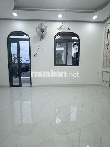 BÁN NHÀ Ở NGAY XE TẢI ĐẾN NHÀ KHU DÂN TRÍ NGAY 26 THÁNG 3 2 TẦNG
