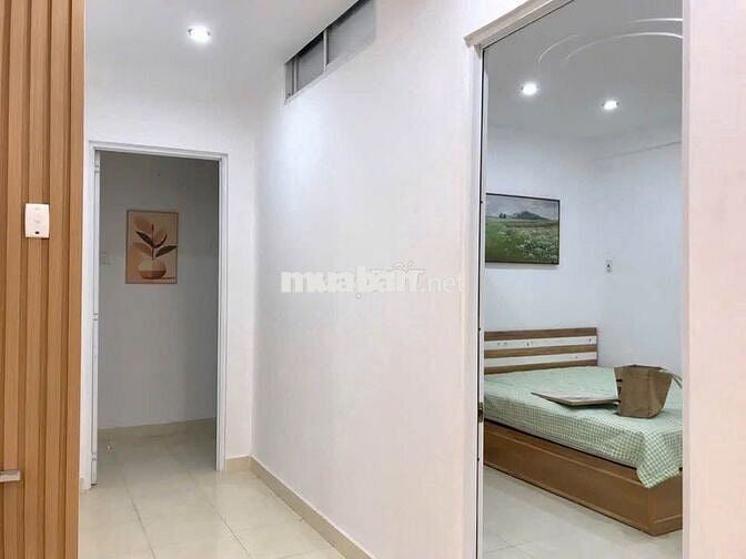 Cho thuê biệt thự 10x20m gần Phạm Văn Đồng, Kha Vạn Cân