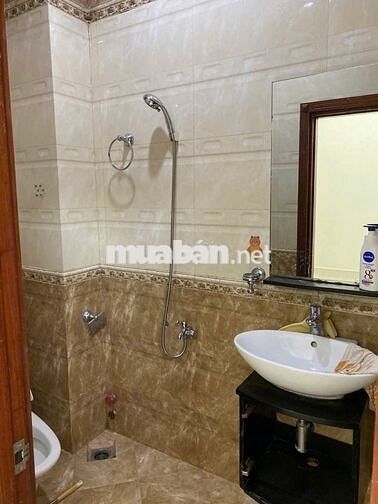 ho Thuê một phần Căn nhà Nguyễn Văn Thương, Quận Bình Thạnh