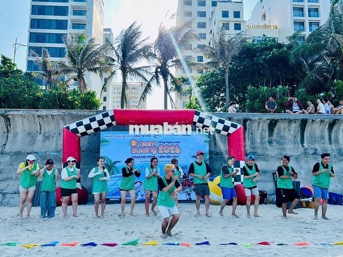 Nữ Quản Trị Sàn TMĐT ( Tik Tok, Shopee)