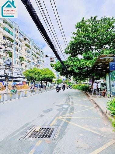 Cho thuê nhà Góc 2MT 400–402 Cách Mạng Tháng 8, Q3_DT: 9.6x26m